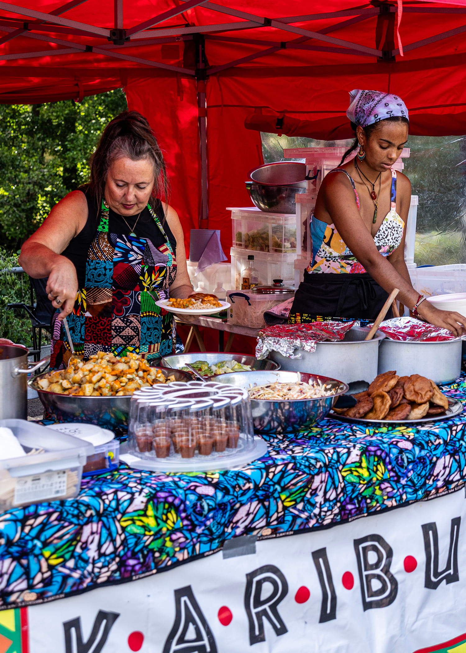 516_FF25_The Festival Food Feast_(c) Fiona Humphreys_FWP_CW67427 (7)