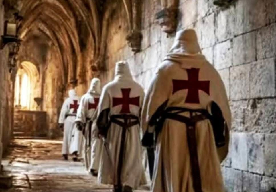 THE SECRETS OF THE KNIGHTS TEMPLARS
