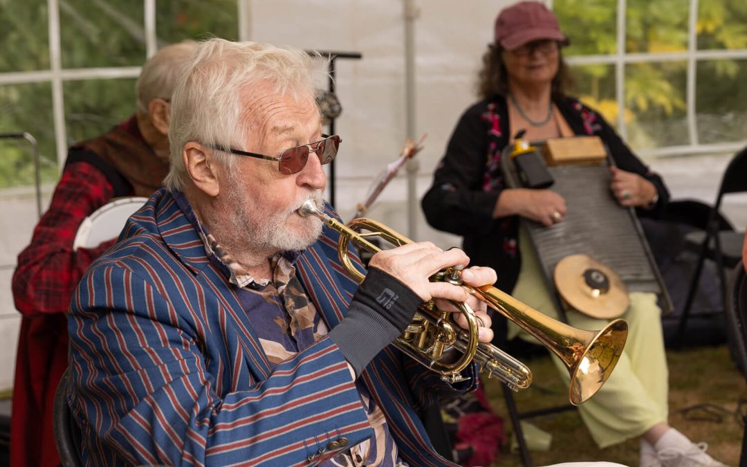 THE NEW ACADEMIC FEETWARMERS – TRAD JAZZ
